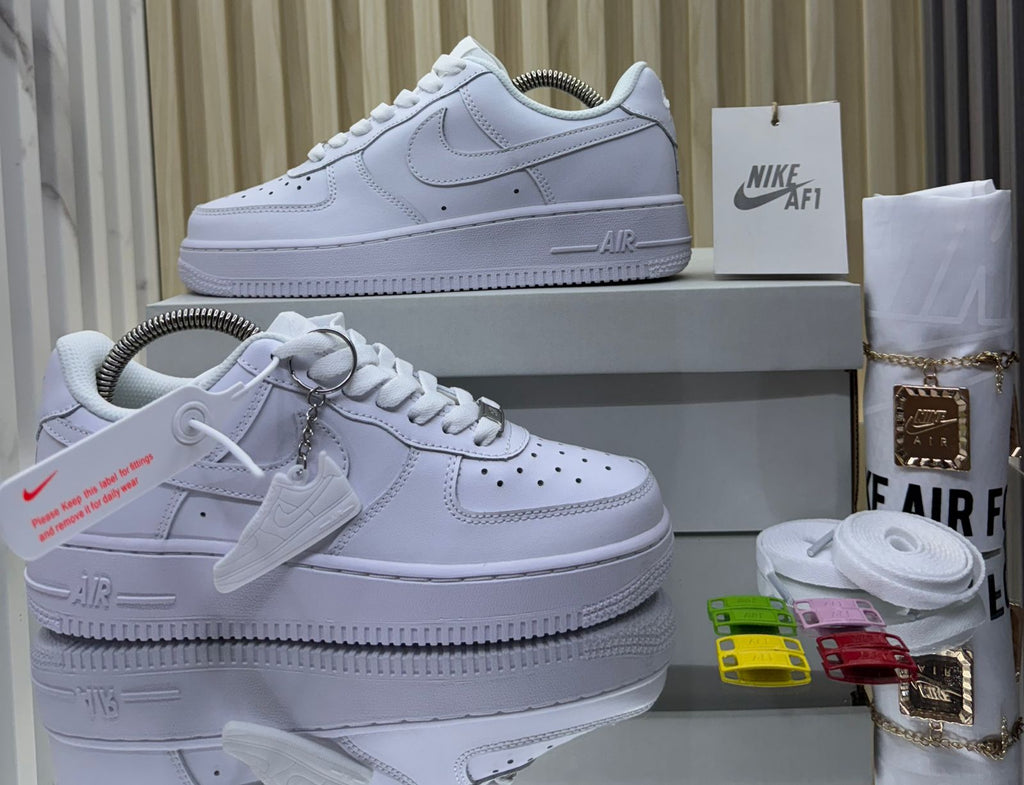 TENIS NIKE FORCE ONE +CAJA